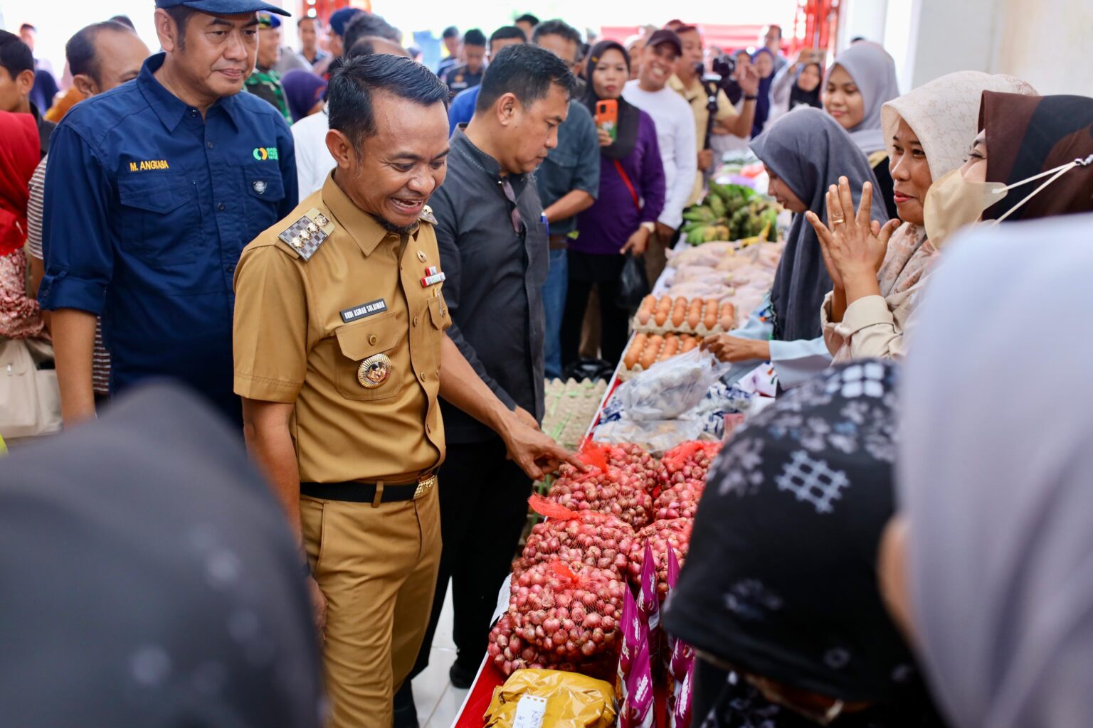 Kios Berkah Tani Maju: Solusi Layanan Terbaik untuk Bisnis Cilacap